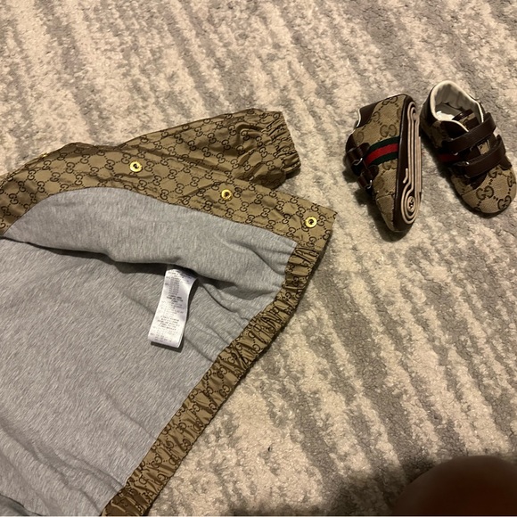 Gucci jacket and Shoes. - Picture 7 of 7